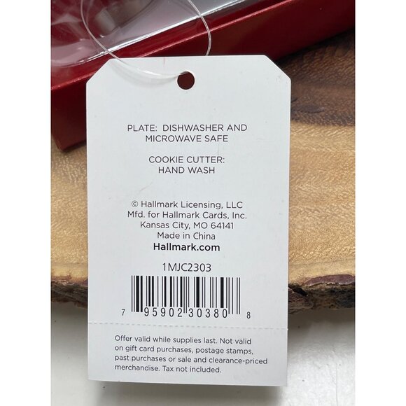 Hallmark Snowman Cookie Plate & Cutter Set - "Share The Merry" Design - NEW! - Picture 2 of 6